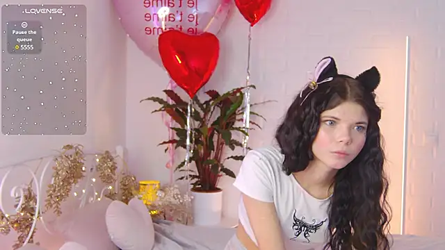 Maytaai online show from 12, 2, 2025