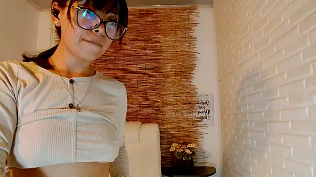 Snapshot of Luna_7_777 chatting on 23, 2, 2025 Luna 7 777 online show from 23, 2, 2025