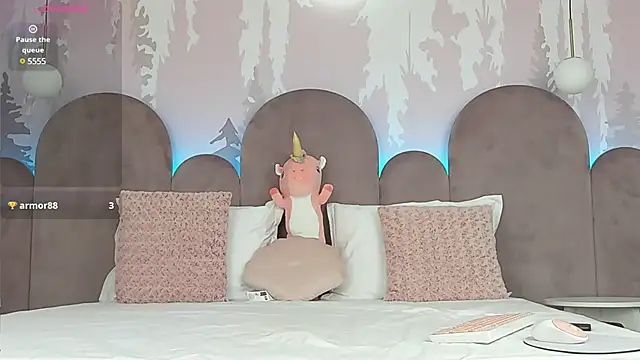 KarlaBart online show from 14, 2, 2025