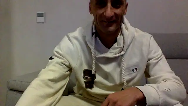 ANGELSANTAMARIA- online show from 7, 10, 2025