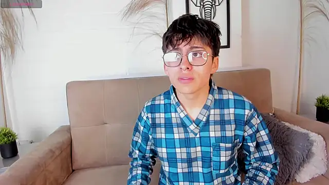 Snapshot of PepperTwink chatting on 13, 3, 2025 PepperTwink online show from 13, 3, 2025