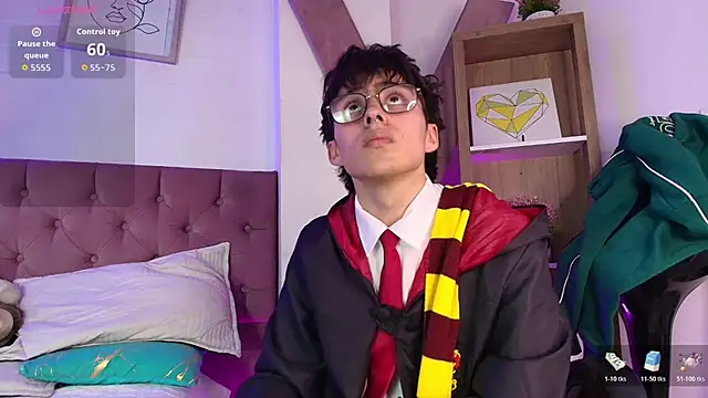 Snapshot of PepperTwink chatting on 25, 10, 2025 PepperTwink online show from 25, 10, 2025