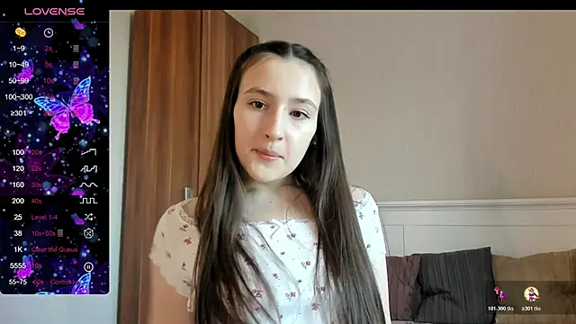 Snapshot of Cute__Nana chatting on 18, 10, 2025 Cute  Nana online show from 18, 10, 2025