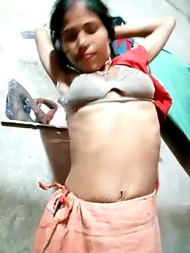 Miss triha online show from 21, 2, 2025