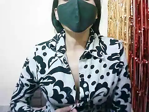 Snapshot of Rubi-Ji chatting on 18, 2, 2025 Rubi-Ji online show from 18, 2, 2025
