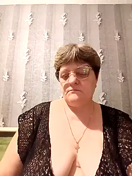 Snapshot of ElzaJewel chatting on 23, 4, 2026 ElzaJewel online show from 23, 4, 2026