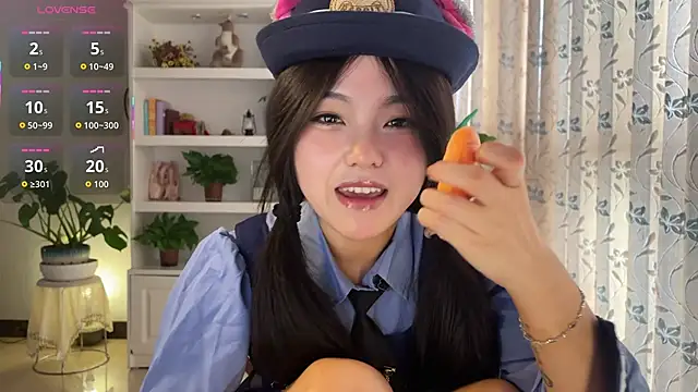 nanaliu6 online show from 19, 10, 2025