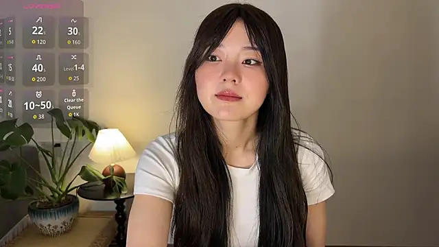 nanaliu6 online show from 10, 4, 2026