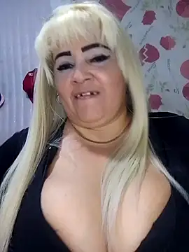 Snapshot of BonniAdams chatting on 2, 11, 2025 BonniAdams online show from 2, 11, 2025