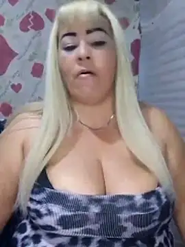 Snapshot of BonniAdams chatting on 30, 11, 2025 BonniAdams online show from 30, 11, 2025