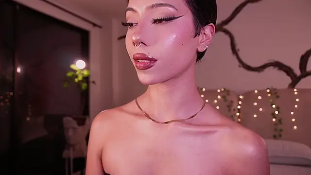 Snapshot of soidai_miiu chatting on 18, 9, 2025 soidai miiu online show from 18, 9, 2025