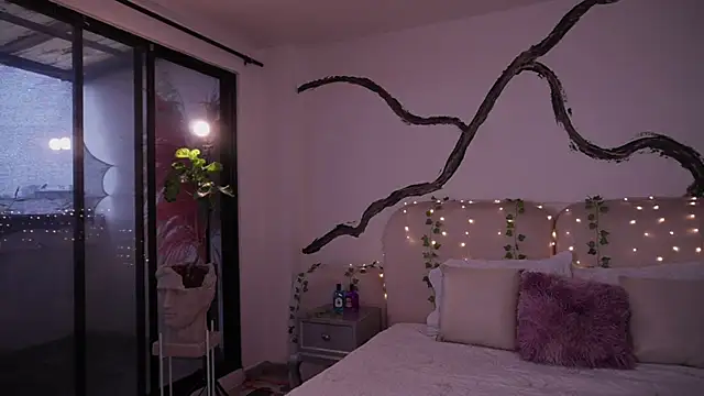 Snapshot of soidai_miiu chatting on 27, 9, 2025 soidai miiu online show from 27, 9, 2025