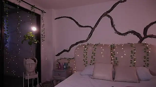 Snapshot of soidai_miiu chatting on 7, 10, 2025 soidai miiu online show from 7, 10, 2025