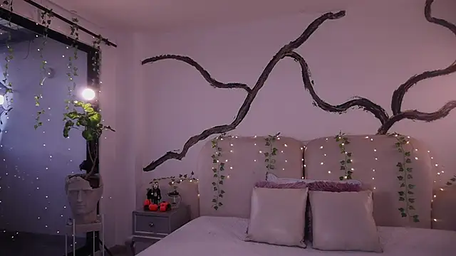 Snapshot of soidai_miiu chatting on 23, 10, 2025 soidai miiu online show from 23, 10, 2025