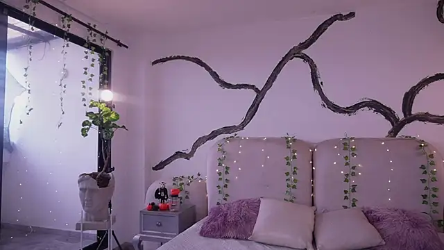 Snapshot of soidai_miiu chatting on 29, 10, 2025 soidai miiu online show from 29, 10, 2025