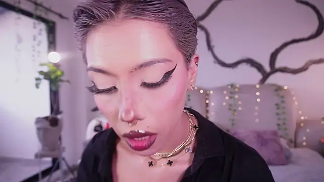 Snapshot of soidai_miiu chatting on 30, 10, 2025 soidai miiu online show from 30, 10, 2025