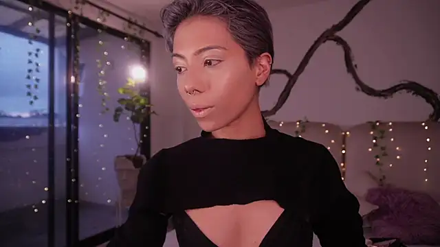 Snapshot of soidai_miiu chatting on 12, 11, 2025 soidai miiu online show from 12, 11, 2025