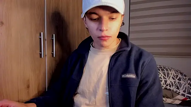 Snapshot of Mastrangelo_xxx chatting on 9, 1, 2026 Mastrangelo xxx online show from 9, 1, 2026