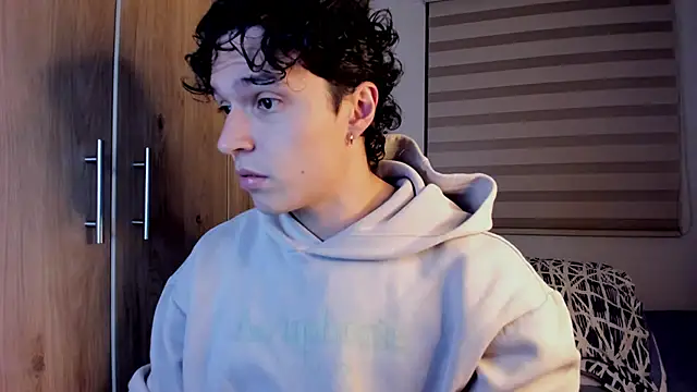 Snapshot of Mastrangelo_xxx chatting on 7, 2, 2026 Mastrangelo xxx online show from 7, 2, 2026