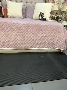 JessyCream online show from 2, 2, 2026