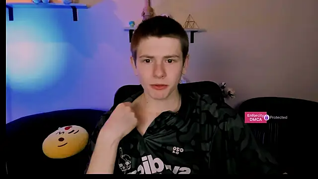 Snapshot of jimmie_hot chatting on 4, 2, 2025 jimmie hot online show from 4, 2, 2025