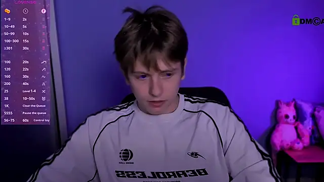 Snapshot of jimmie_hot chatting on 17, 10, 2025 jimmie hot online show from 17, 10, 2025