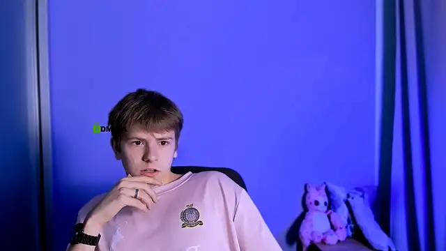 Snapshot of jimmie_hot chatting on 18, 10, 2025 jimmie hot online show from 18, 10, 2025