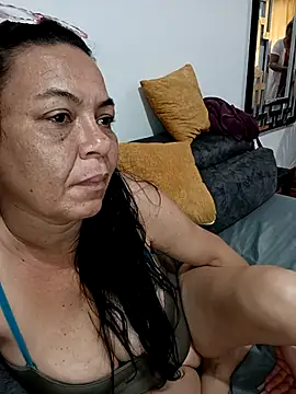 Snapshot of thefuckingowneroftits chatting on 10, 11, 2025 thefuckingowneroftits online show from 10, 11, 2025