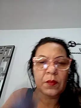 Snapshot of thefuckingowneroftits chatting on 27, 11, 2025 thefuckingowneroftits online show from 27, 11, 2025