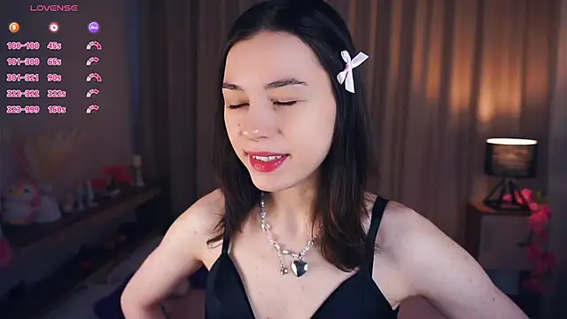 Snapshot of EleneBrach chatting on 7, 3, 2025 EleneBrach online show from 7, 3, 2025