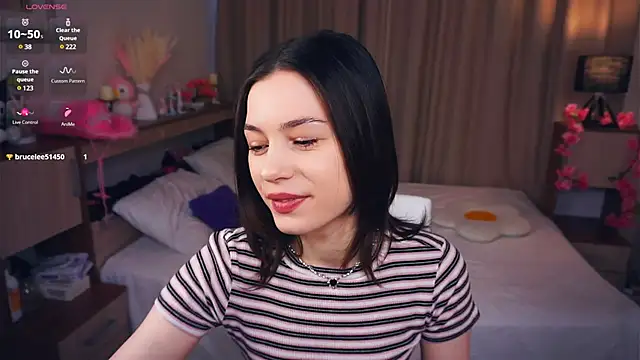 Snapshot of EleneBrach chatting on 17, 3, 2025 EleneBrach online show from 17, 3, 2025