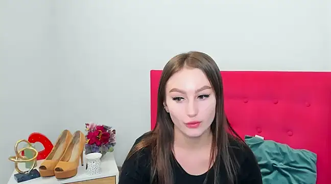 DonnaCam online show from 5, 2, 2025