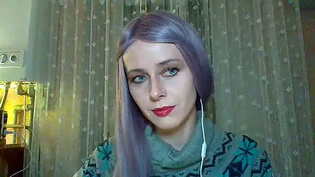 LuminousLady online show from 25, 2, 2025
