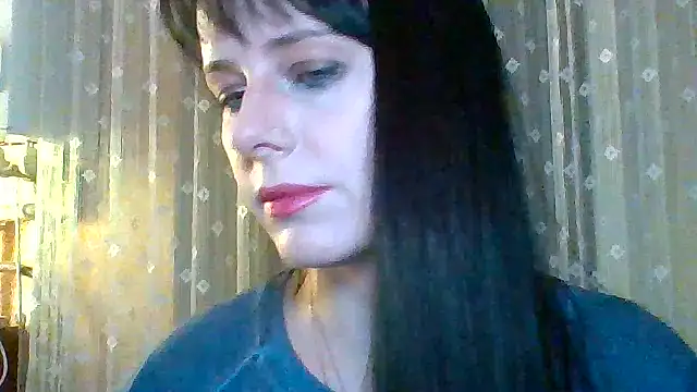 Snapshot of LuminousLady chatting on 18, 3, 2025 LuminousLady online show from 18, 3, 2025