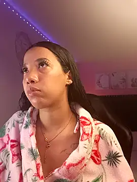 SallyWhitee online show from 11, 2, 2026