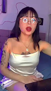 Snapshot of Valu_euphoria chatting on 5, 11, 2025 Valu euphoria online show from 5, 11, 2025