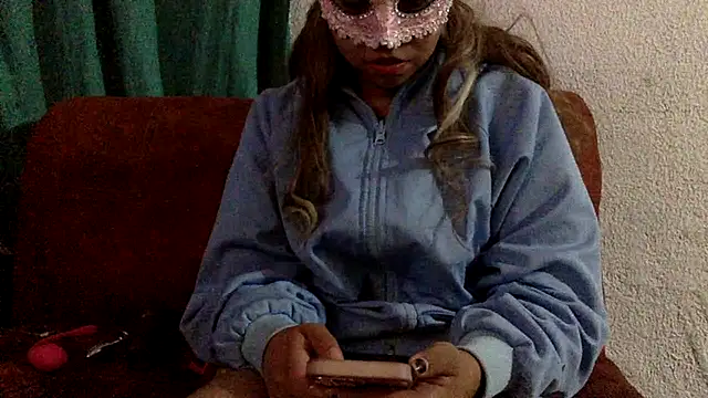 Snapshot of sharonlopez9611 chatting on 22, 2, 2025 sharonlopez9611 online show from 22, 2, 2025