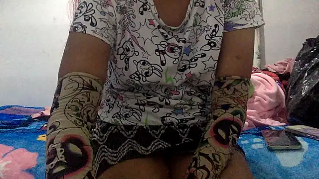 Snapshot of sharonlopez9611 chatting on 29, 9, 2025 sharonlopez9611 online show from 29, 9, 2025