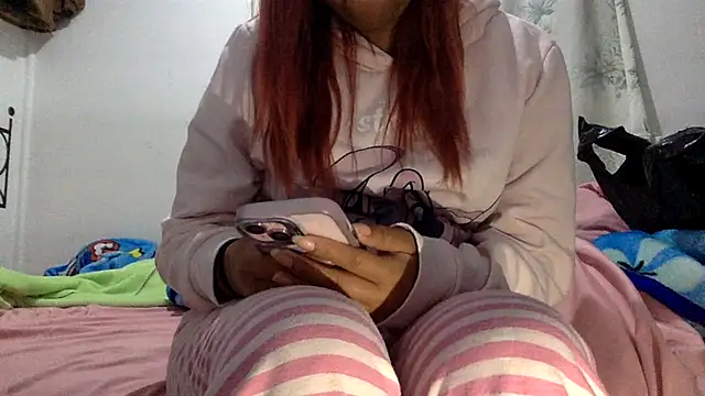 Snapshot of sharonlopez9611 chatting on 11, 10, 2025 sharonlopez9611 online show from 11, 10, 2025