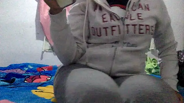 Snapshot of sharonlopez9611 chatting on 15, 11, 2025 sharonlopez9611 online show from 15, 11, 2025