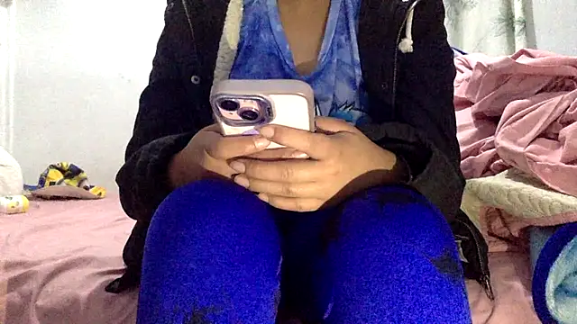 Snapshot of sharonlopez9611 chatting on 29, 11, 2025 sharonlopez9611 online show from 29, 11, 2025