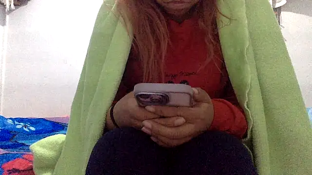 Snapshot of sharonlopez9611 chatting on 18, 12, 2025 sharonlopez9611 online show from 18, 12, 2025