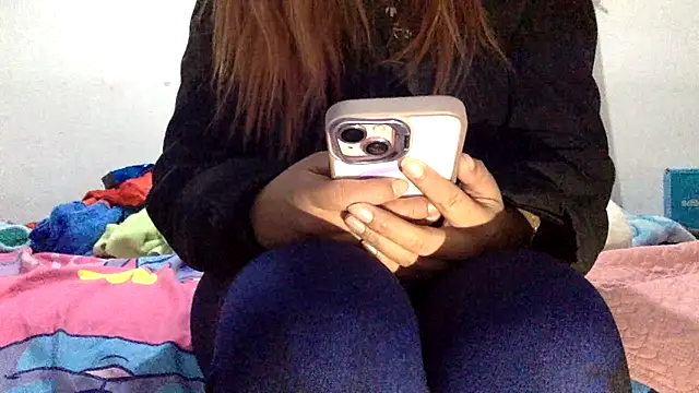 Snapshot of sharonlopez9611 chatting on 22, 12, 2025 sharonlopez9611 online show from 22, 12, 2025