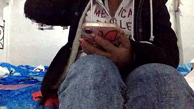 Snapshot of sharonlopez9611 chatting on 17, 1, 2026 sharonlopez9611 online show from 17, 1, 2026