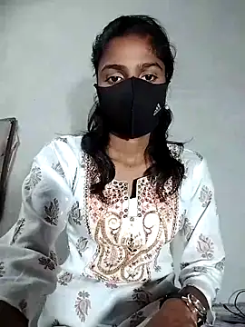 Snapshot of fuungirl38 chatting on 5, 3, 2025 fuungirl38 online show from 5, 3, 2025
