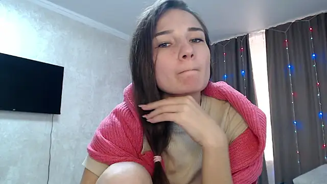 Snapshot of RoyalDessertt chatting on 5, 12, 2025 RoyalDessertt online show from 5, 12, 2025