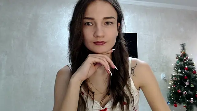 Snapshot of RoyalDessertt chatting on 19, 12, 2025 RoyalDessertt online show from 19, 12, 2025