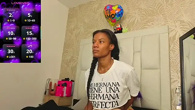 dafnnelewis online show from 29, 5, 2026