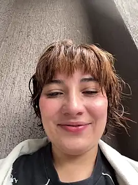 Snapshot of Maggie_Geller chatting on 25, 5, 2026 Maggie Geller online show from 25, 5, 2026