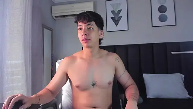 ISAAC CRYSTON online show from 10, 3, 2025